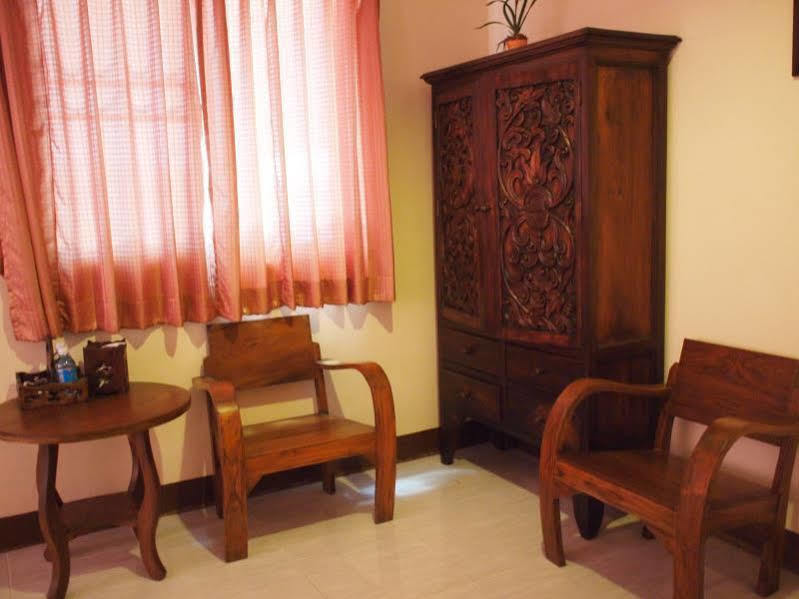 May I Inn Chiang Mai Exterior photo